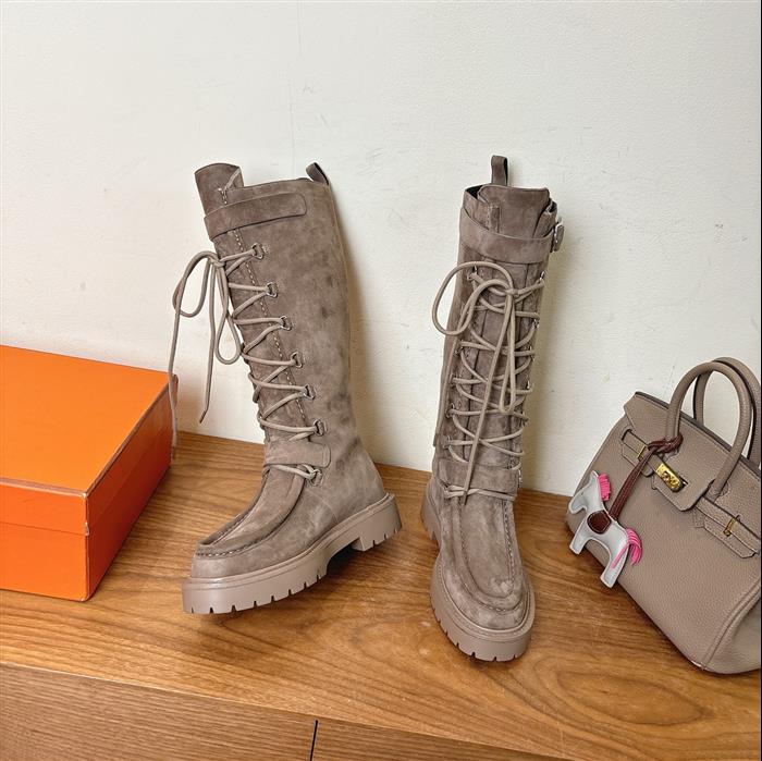 2025112817327639 550